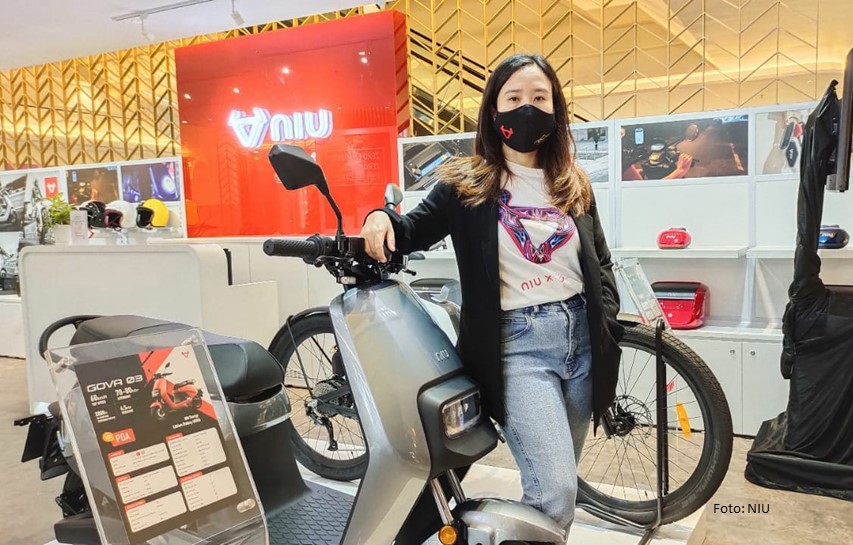 Premium Store Motor Listrik NIU