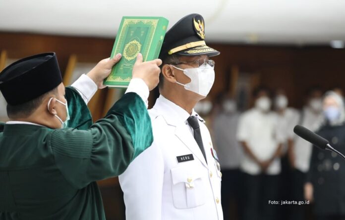 Heru Budi Hartono Resmi Dilantik Sebagai Penjabat Gubernur DKI Jakarta.