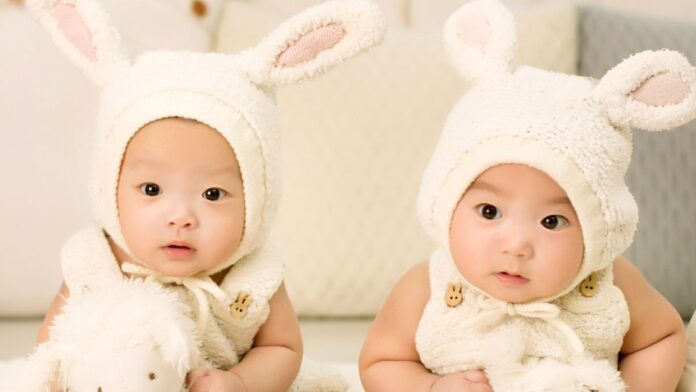 7 Cara Membuat Anak Kembar Berdasarkan Posisi Seks