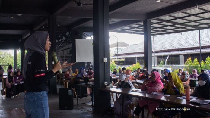 Tingkatkan Literasi Keuangan UMKM, Bank DBS dan Komerce Gelar Kedai Belajar DBS.