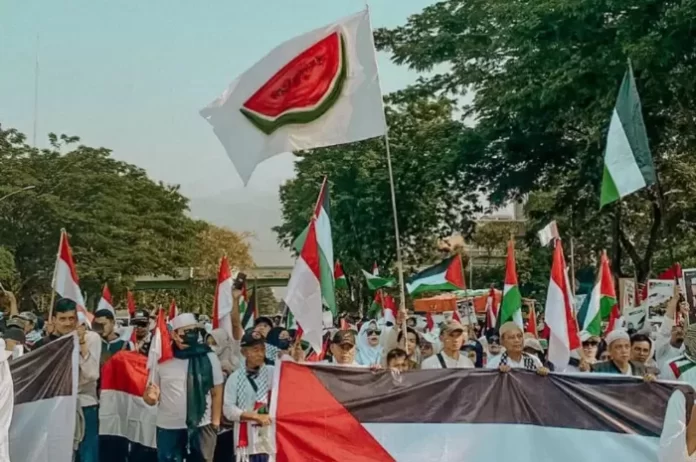 Makna semangka jadi simbol perlawanan rakyat Palestina. (Instagram mozaik_12_id)